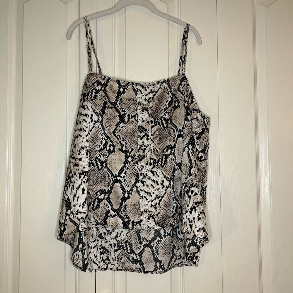 Women’s Plus Size Snake Print Tank Top | Size 1X - Picture 2 of 3